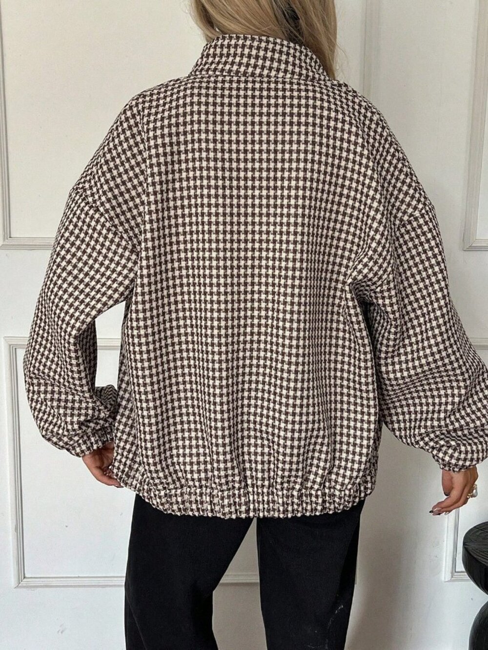 Brown Casual Women's Loose Fit Jacket with Geometric Pattern - Picture 2 of 8